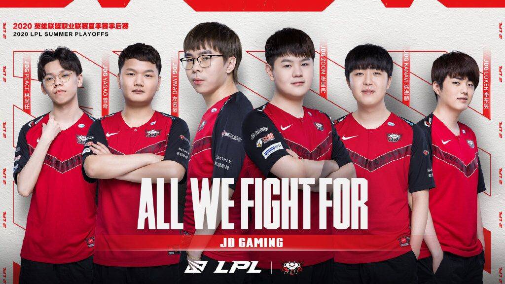 持者们对他 持者们对他